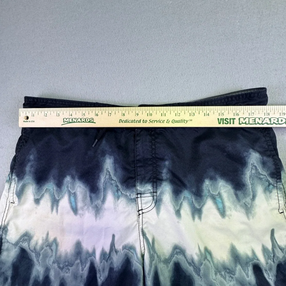Roundtree &‎ Yorke Men's Large Swim Trunks Blue Black Tie Dye Ombre Board Shorts